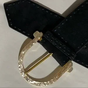 ALEXANDER McQUEEN size LARGE black suede wide belt w/mother of pearl buckle Alexander McQueen | Accessories | Alexander Mcqueen Size  main image 4